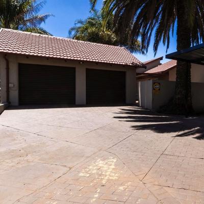 House For Sale in Zwartkop, Centurion